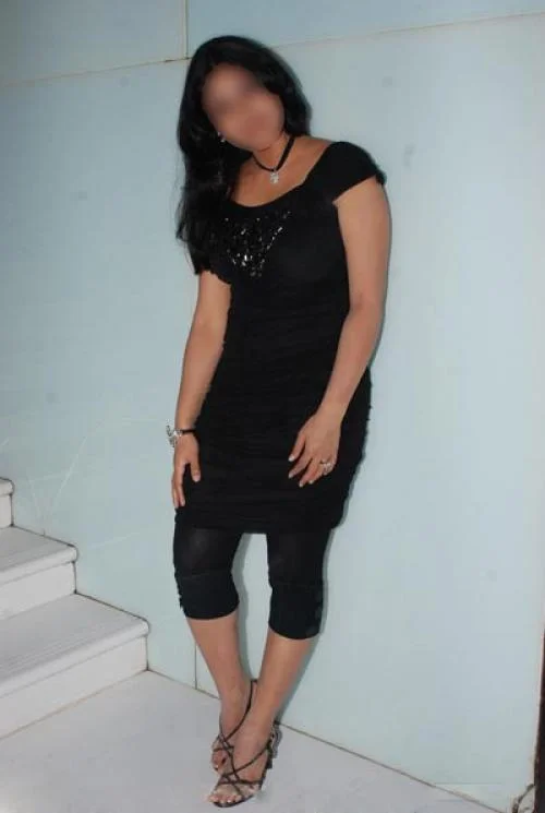 Call Girls Gharghoda